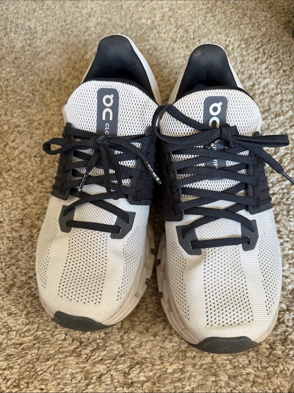 On Running women’s Cloud Sneakers in White/gray with Black Accents